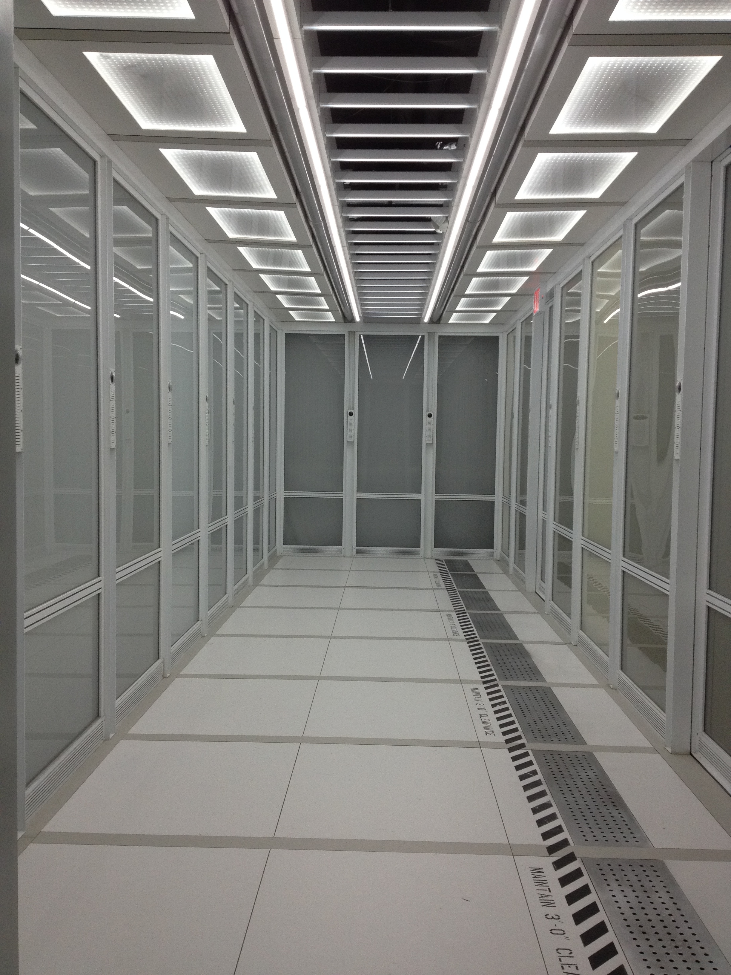 AVENGERS S.T.A.T.I.O.N.